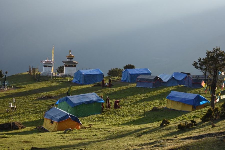 Außenansicht, Bumdra Luxury Camp, Bhutan Rundreise